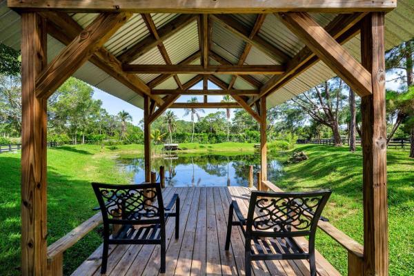 Caloosa, 14590 Crazy Horse Ln, Palm Beach Gardens, Florida 33418, image 1