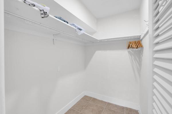 320 Inlet Way #3, Palm Beach Shores, Florida 33404, image 2