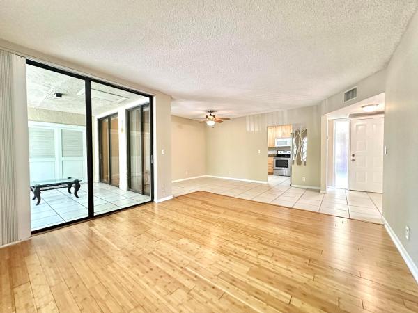 Baywood Village 3, 4509 Carambola Cir S #27298, Coconut Creek, Florida 33066, image 3