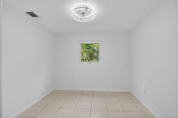 Kingsland Pines, 4599 Brady Blvd, Delray Beach, Florida 33445, image 2