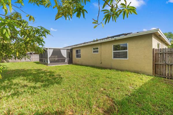Palmetto Pines, 4784 Alfresco St, Boca Raton, Florida 33428, image 3