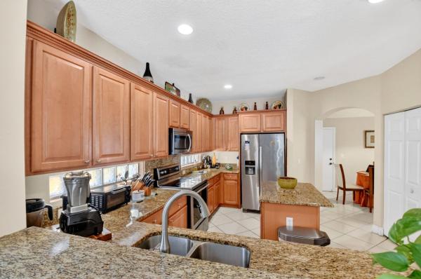 Terracina, 809 Triana St, West Palm Beach, Florida 33413, image 3
