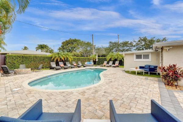 Lake Ridge, 1245 NE 17th Way, Fort Lauderdale, Florida 33304, image 2