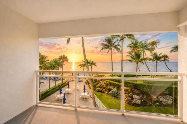 Cove Beach Club, 500 SE 21st Ave #304, Deerfield Beach, Florida 33441, image 3
