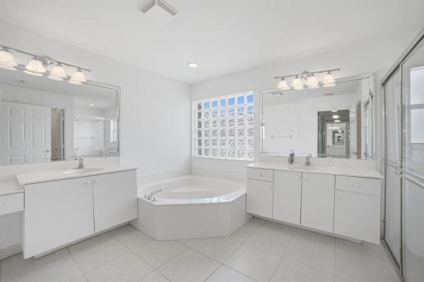 7639 Tarpon Cove Cir, Lake Worth, Florida 33467, image 1