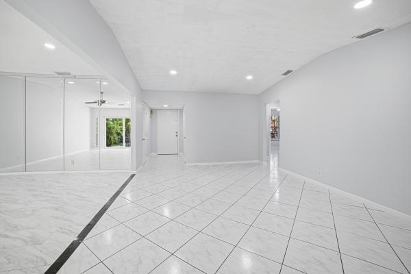 Carrotwood At Las Verdes, 5284 Breadfruit Cir, Delray Beach, Florida 33484, image 2