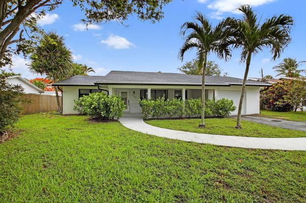 Tropic Palms, 725 Heron Dr, Delray Beach, Florida 33444, image 3