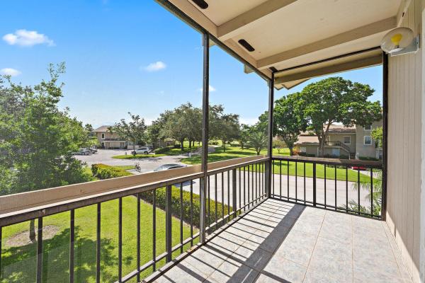 18480 SE Wood Hvn #J, Jupiter, Florida 33469, image 2