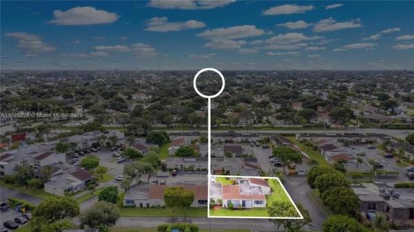 2532 Boundbrook Dr S #104, West Palm Beach, Florida 33406, image 2