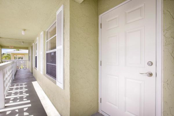 1141 Calamondin Ter #202, Delray Beach, Florida 33445, image 2