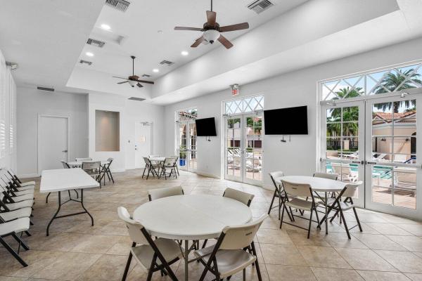 Peninsula Village Greens At Central Park, 810 NW 83rd Ln, Boca Raton, Florida 33487, image 3