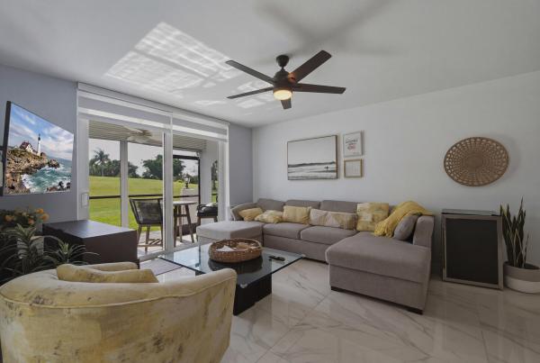 Hollybrook Golf & Tennis Club, 9823 S Hollybrook Lake Dr #104, Pembroke Pines, Florida 33025, image 2