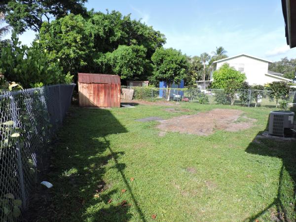 Parkway Village, 8599 Crater Ter, West Palm Beach, Florida 33403, image 2