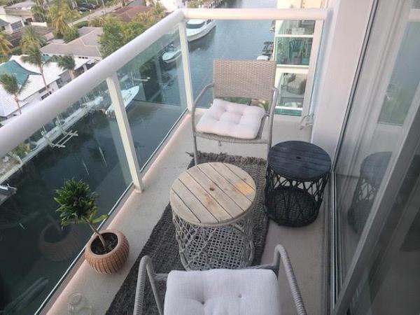 Stratford House, 2841 NE 163rd St #1111, North Miami Beach, Florida 33160, image 1