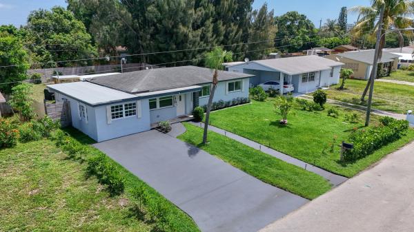 Church Circle, 140 W 31st Ct, Riviera Beach, Florida 33404, image 1