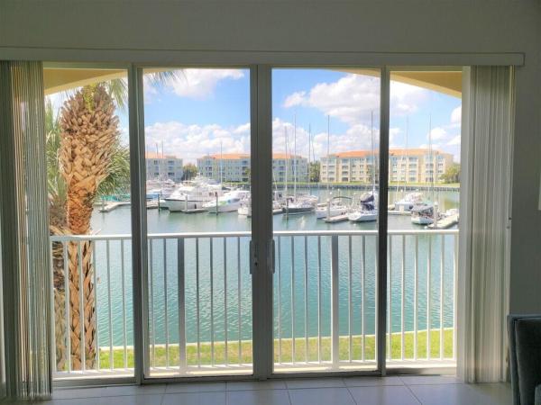 Harbour Isle East, 10 Harbour Isle Dr #204, Fort Pierce, Florida 34949, image 2