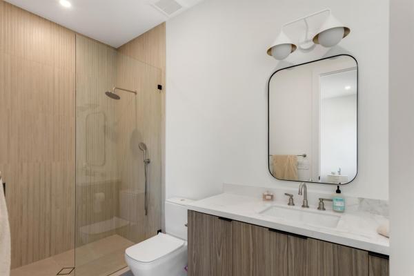 Coral Key Villas, 2420 NE 48th St, Lighthouse Point, Florida 33064, image 3