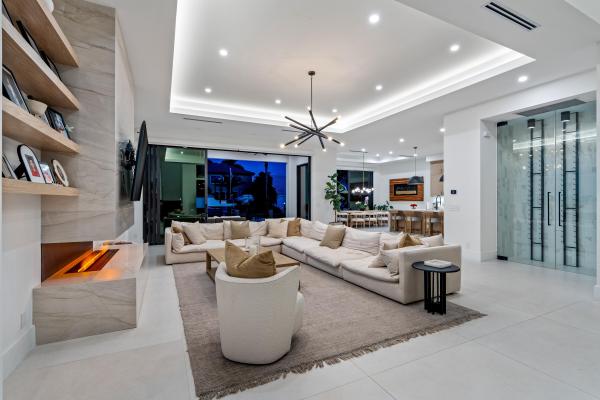 Coral Key Villas, 2420 NE 48th St, Lighthouse Point, Florida 33064, image 2