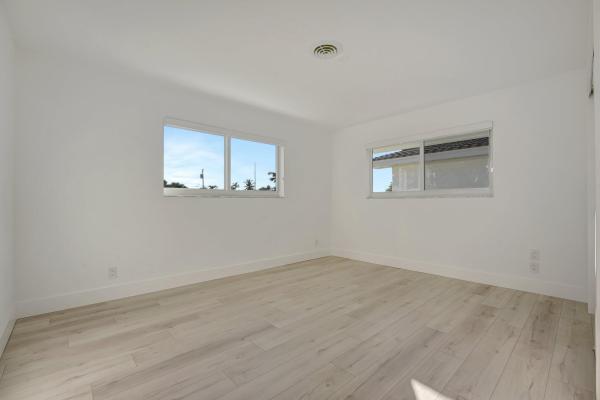 Coral Ridge Isles, 1478 NE 57th Ct, Fort Lauderdale, Florida 33334, image 2