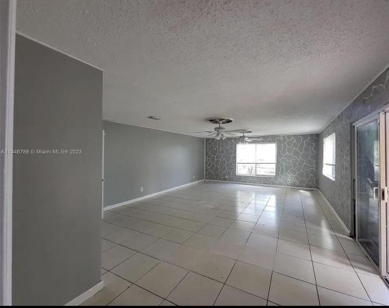 Royal Palms Park, 2070 NW 28th Ter, Fort Lauderdale, Florida 33311, image 2