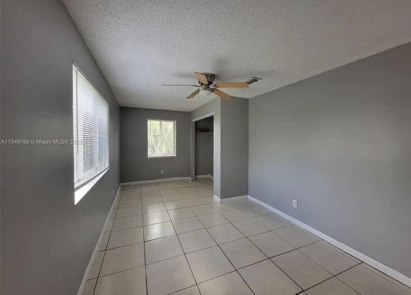 Royal Palms Park, 2070 NW 28th Ter, Fort Lauderdale, Florida 33311, image 1