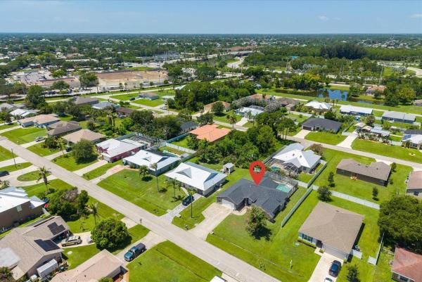2126 SW Trenton Ln, Port St. Lucie, Florida 34984, image 2