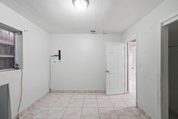 Bonnie Briar Estates, 3441 NW 169th Ter, Miami Gardens, Florida 33056, image 3