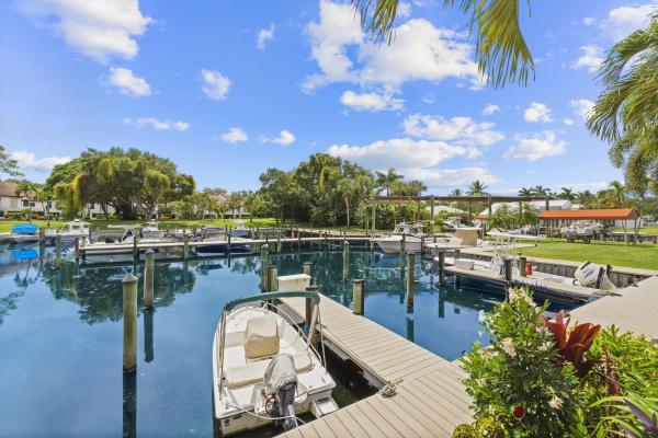 Mariners Cove, 2359 Treasure Isle Dr #33, Palm Beach Gardens, Florida 33410, image 3