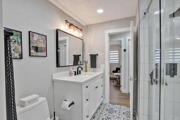 Lake Cecile Estates, 7290 W 14th Ct, Hialeah, Florida 33014, image 3