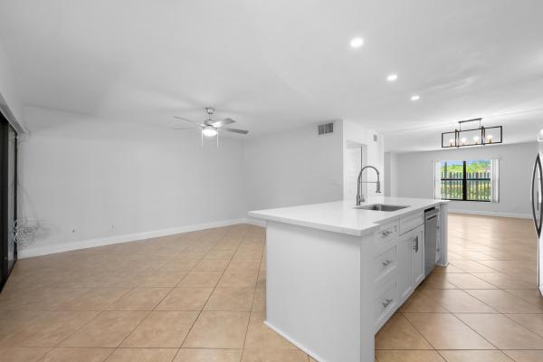 Villas East, 1517 Fairway Rd, Pembroke Pines, Florida 33026, image 2