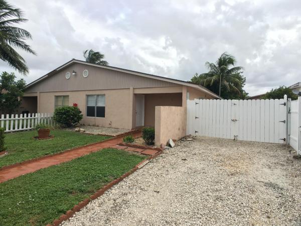 Knollwood Club, 5852 Albert Rd, West Palm Beach, Florida 33415, image 1