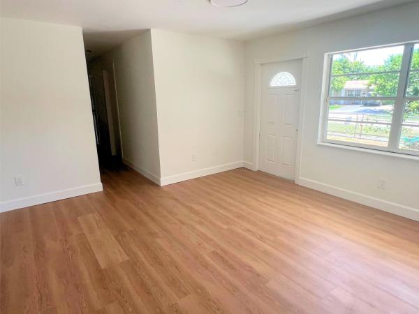 Gramercy Park, 4787 Tortuga Dr, West Palm Beach, Florida 33407, image 3