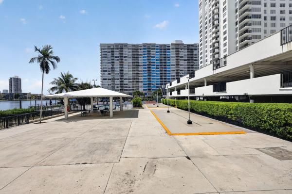 Commodore Plaza Century, 2780 NE 183rd St #112, Aventura, Florida 33160, image 2