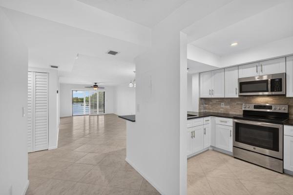 Northlake, 313 Lake Cir #311, North Palm Beach, Florida 33408, image 3