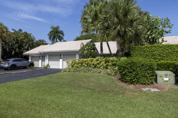 Villa San Remo, 9875 Erica Ct, Boca Raton, Florida 33496, image 2