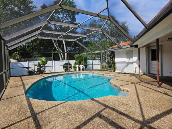 The Pinelands, 949 NW 8th St, Boca Raton, Florida 33486, image 1