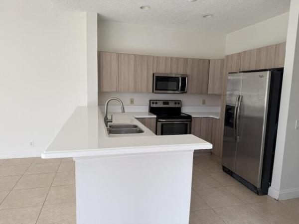 Sierra Falls, 686 Lone Pine Ln, Weston, Florida 33327, image 3