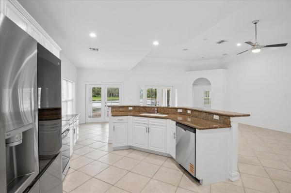 Crystal Key At Parkland Isles, 11289 NW 65th Mnr, Parkland, Florida 33076, image 2