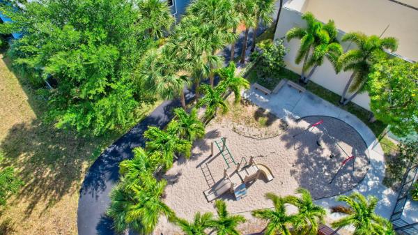 Fairfield At Boca Of Cedar Grove, 5314 Sapphire Vly, Boca Raton, Florida 33486, image 2