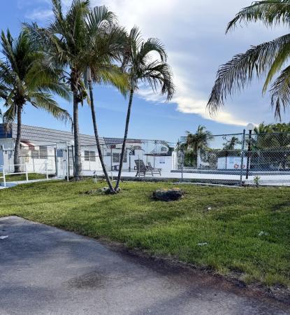 Romont South, 20330 NE 2nd Ave #19, Miami Gardens, Florida 33179, image 1