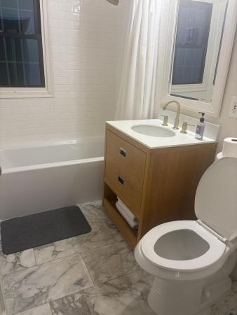 Almeria, 240 Almeria Rd, West Palm Beach, Florida 33405, image 2