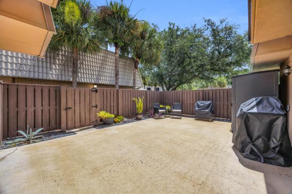 Village Of Sandalwood Lakes South, 5130 51st Way, West Palm Beach, Florida 33409, image 3