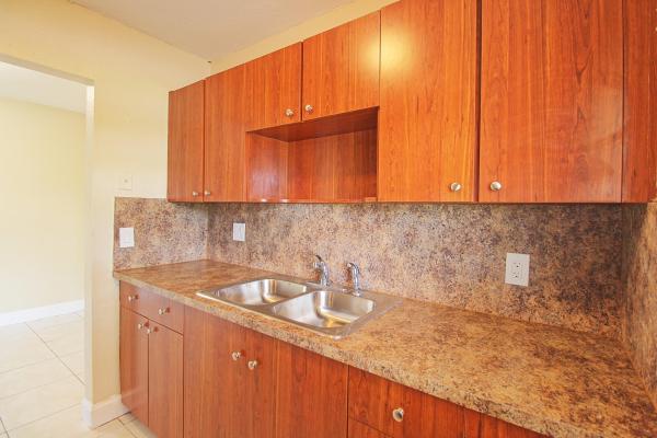 Silver Terrace Delray, 1045 Miami Blvd, Delray Beach, Florida 33483, image 2