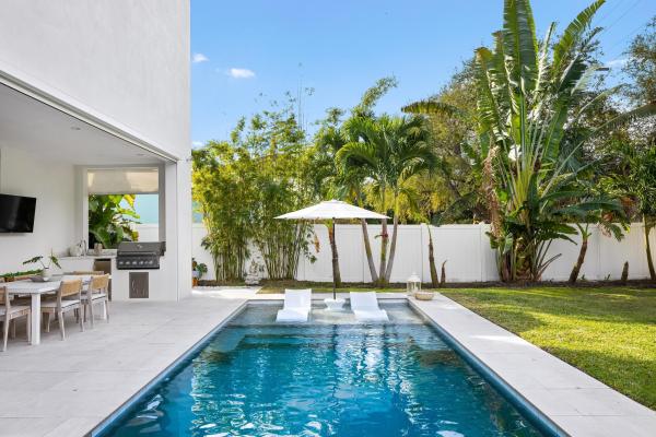Whisem, 1405 NE 4th Ave, Boca Raton, Florida 33432, image 3