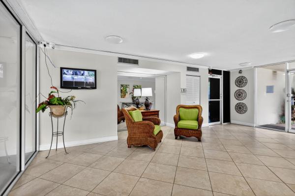 Boca Teeca, 5301 NW 2nd Ave #4050, Boca Raton, Florida 33487, image 3