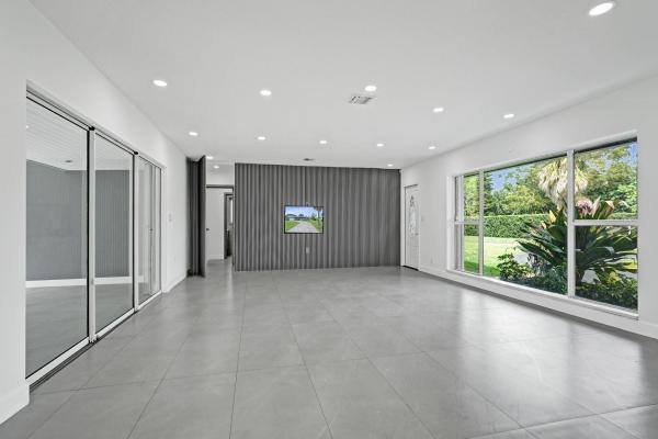 Plantation Golf Estates, 6700 E Tropical Way #1, Plantation, Florida 33317, image 3