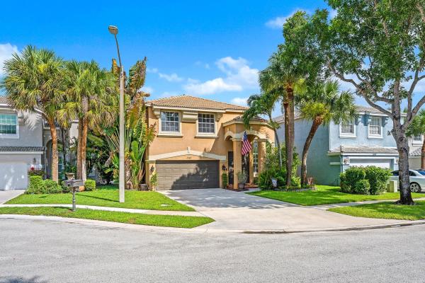 Wyndham, 1267 Gembrook Ct, Royal Palm Beach, Florida 33411, image 2
