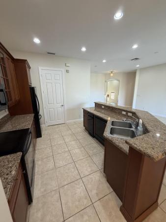 Cypress Pointe At Heron Bay, 8079 NW 127th Ln #2-F, Parkland, Florida 33076, image 2