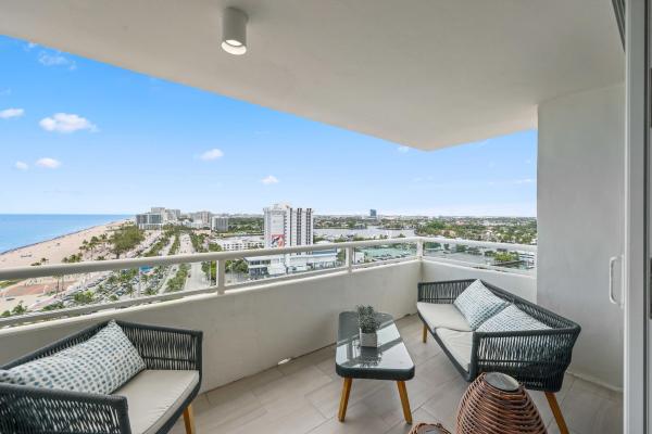 Illini, 545 S Fort Lauderdale Beach Blvd #1703, Fort Lauderdale, Florida 33316, image 1
