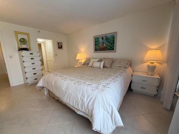 Lakewood Midrise At Boca West Country Club, 7738 Lakeside Blvd #373, Boca Raton, Florida 33434, image 3